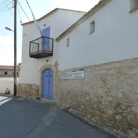 To Archontiko Tis Anastasias Athienou Exterior foto